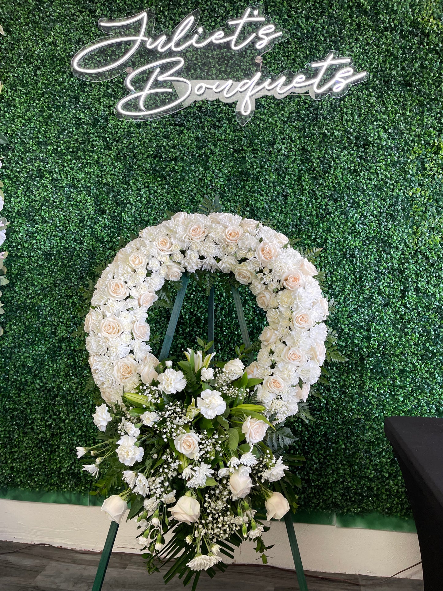 Wreath Stand Funeral Arrangements in White (switch)